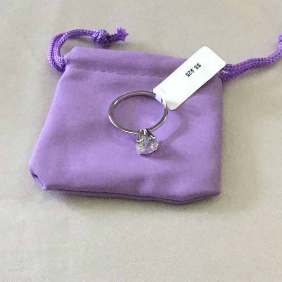 Cubic zirconia ring - Picture 1 of 3